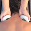 Schultermassage synchron mit de Classic Professional Massageroller