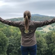 Genieße den Wald, seine aromatischen Düfte, atme tief ein und dein Körper wird es dir danken